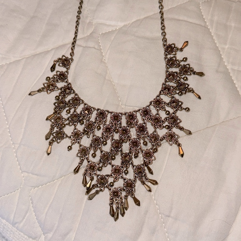 Beautiful antique necklace!